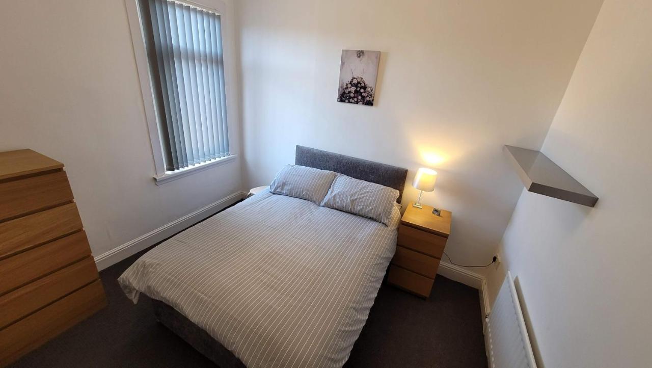 The Lawrence, 2 Bedroom Victorian House Redcar Esterno foto