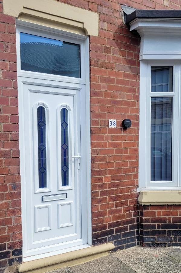 The Lawrence, 2 Bedroom Victorian House Redcar Esterno foto